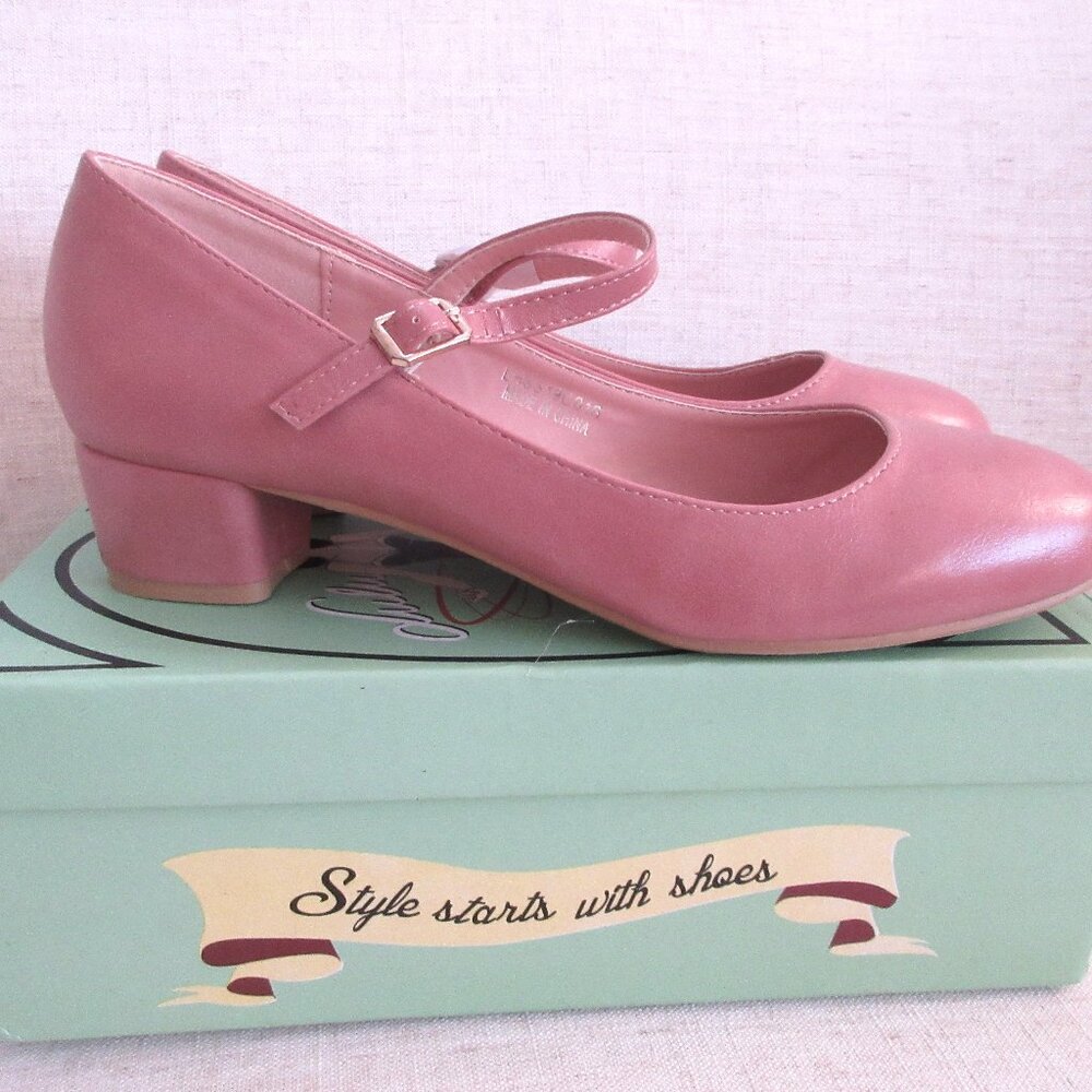 New In Box Lulu Hun Pink Pinup Maryjanes